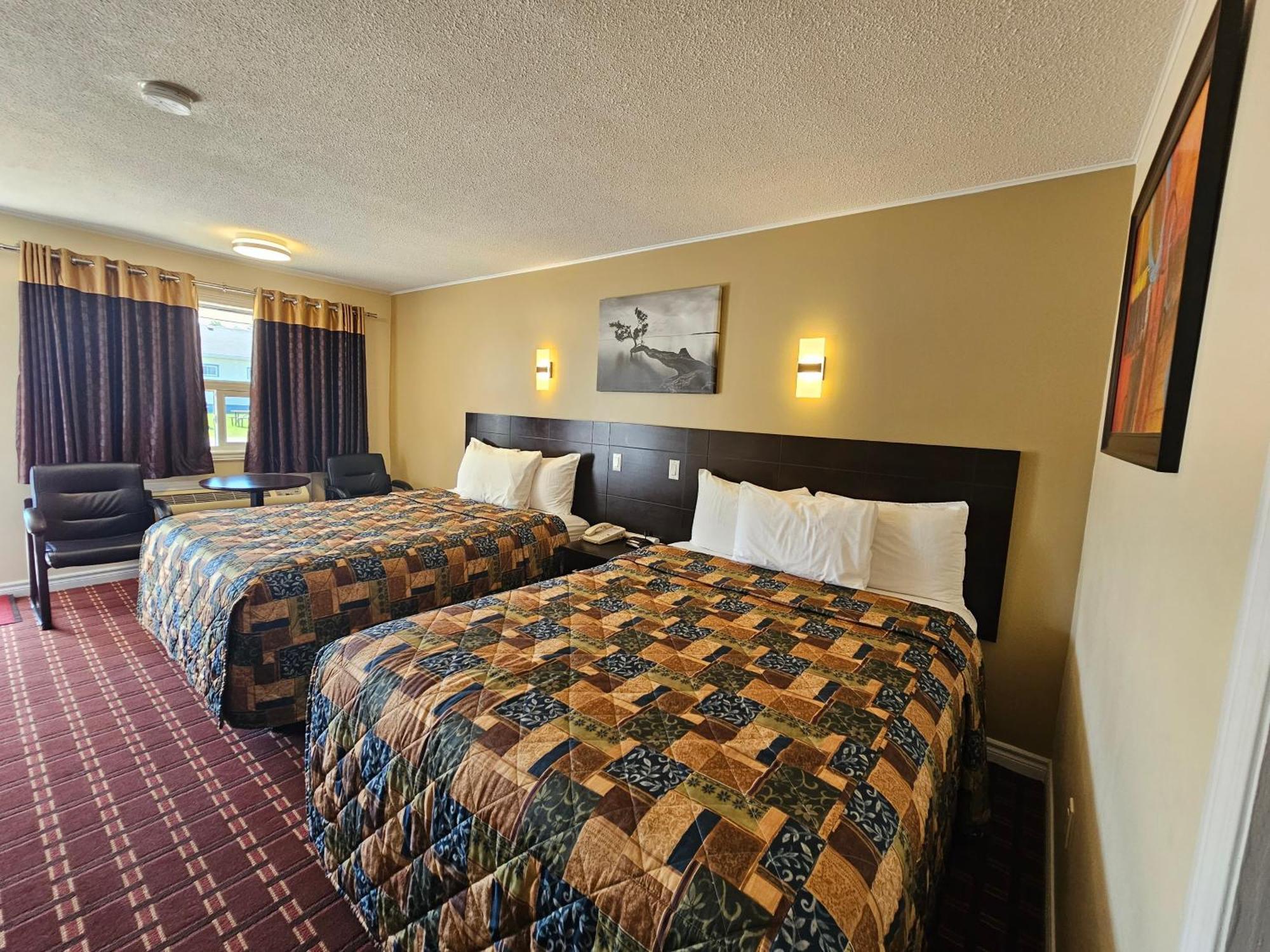 Fox Motor Inn Greater Napanee Eksteriør billede
